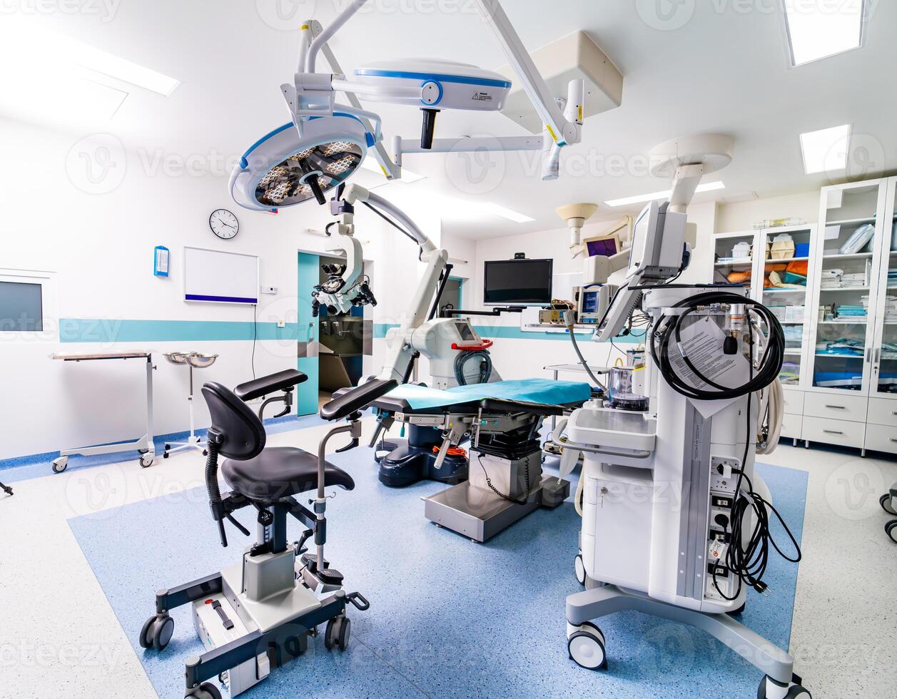 hospital operativo emergência tecnologias. cirurgia moderno estéril sala. foto