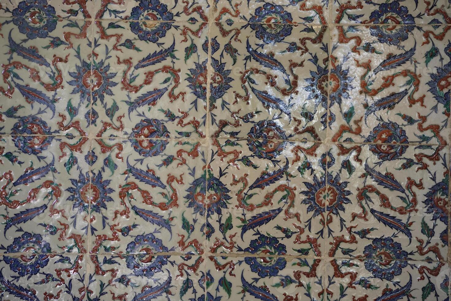 tradicional turco otomano cerâmico azulejos floral padronizar foto