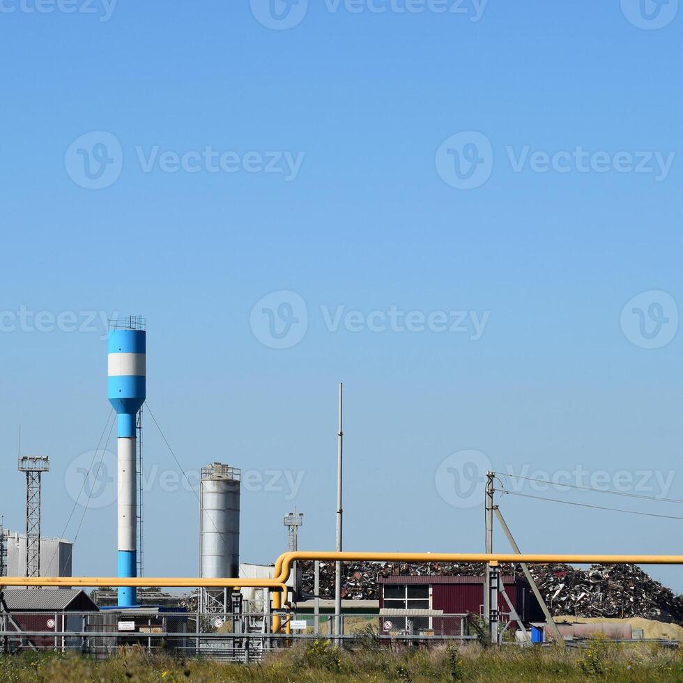 grande plantar para em processamento sucatear metal foto