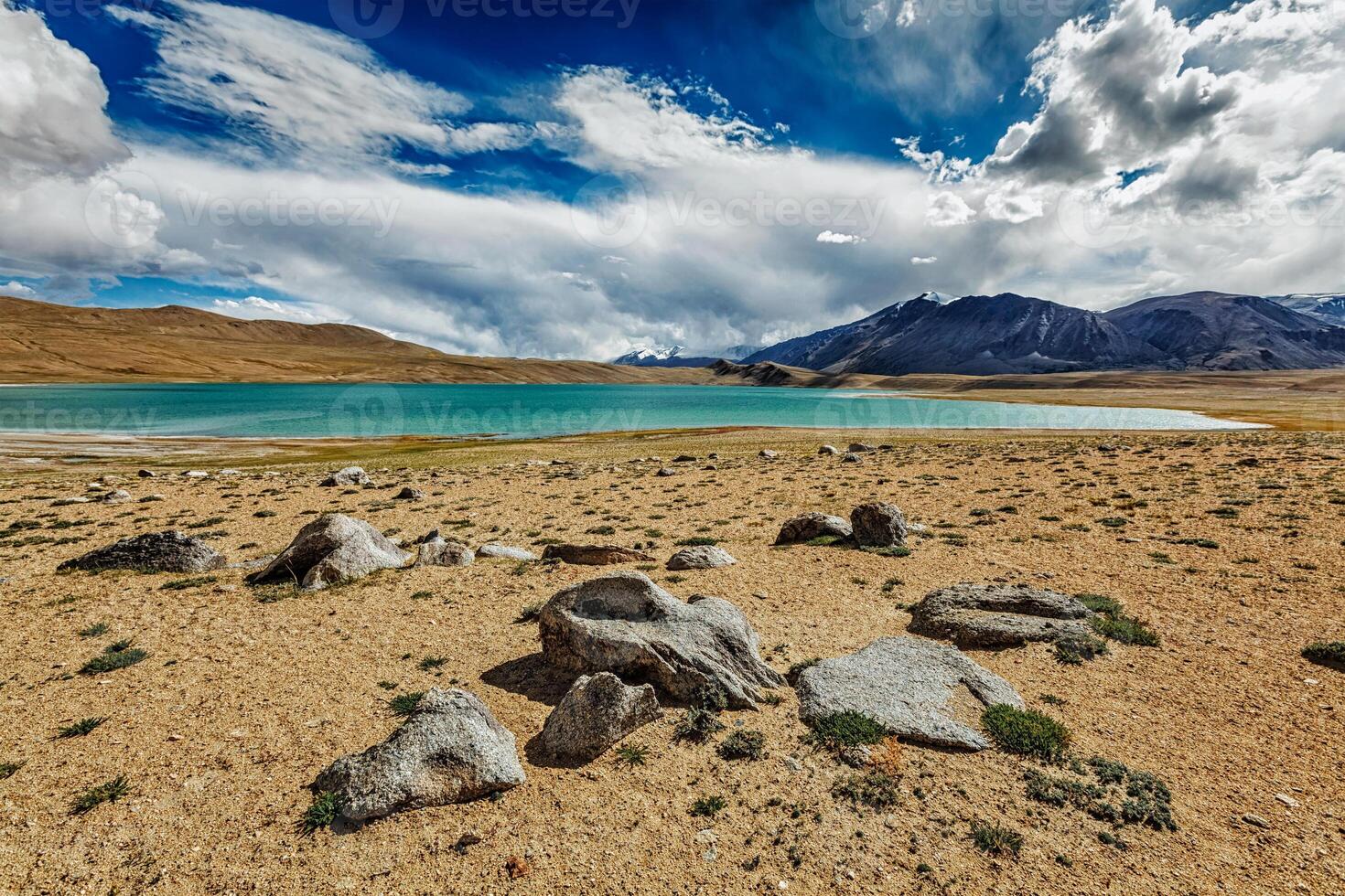 himalaia lago Kyagar tso dentro Himalaia foto