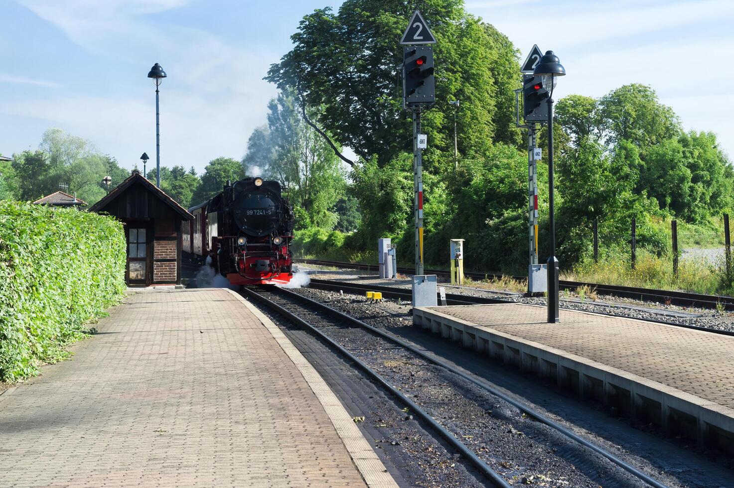 quedlimburgo, Alemanha - 2015, Brockenbahn estrada de ferro A chegar às Wernigerode estação, Harz, Saxônia anhalt, Alemanha foto