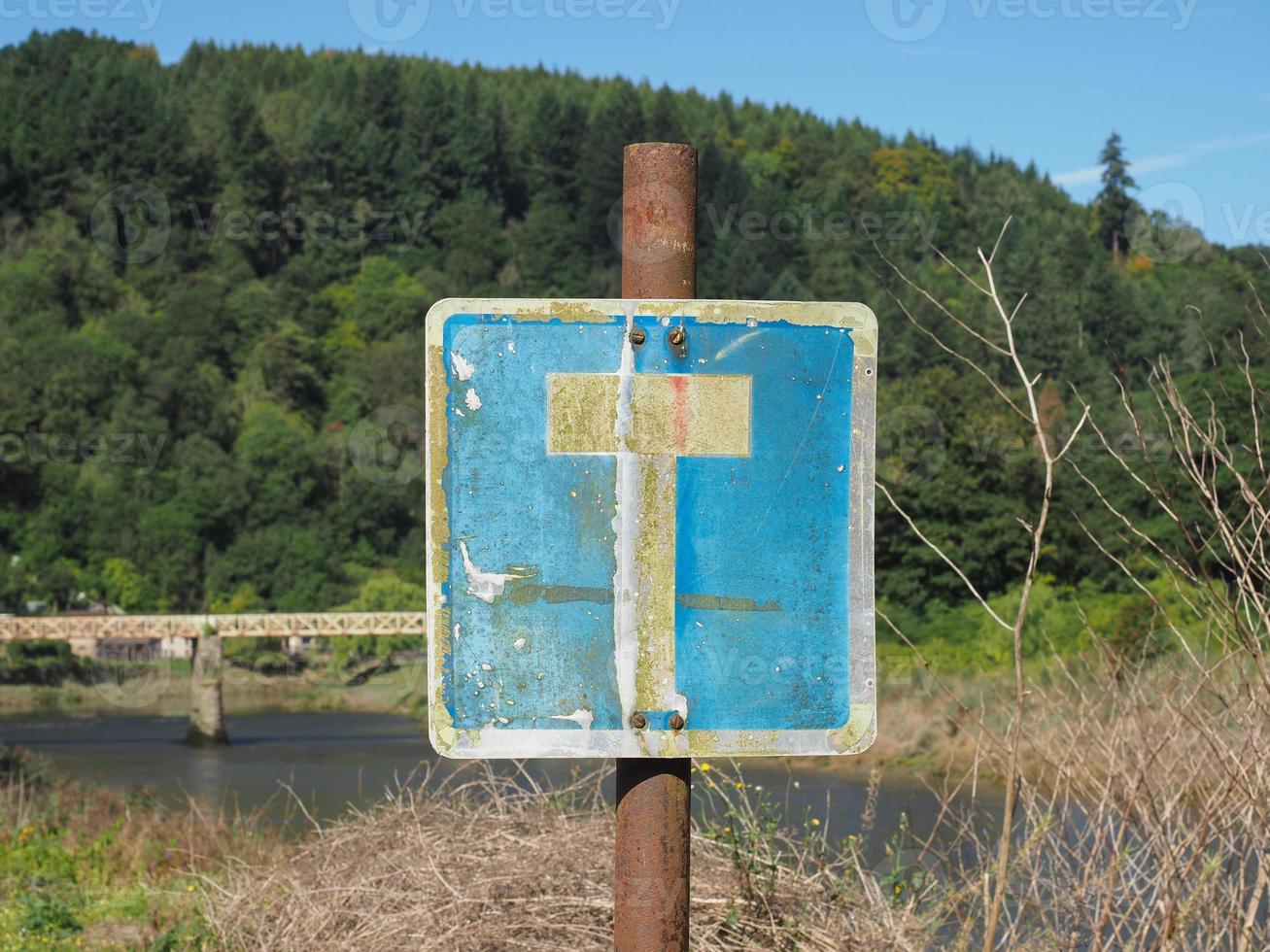 não através da placa de estrada foto