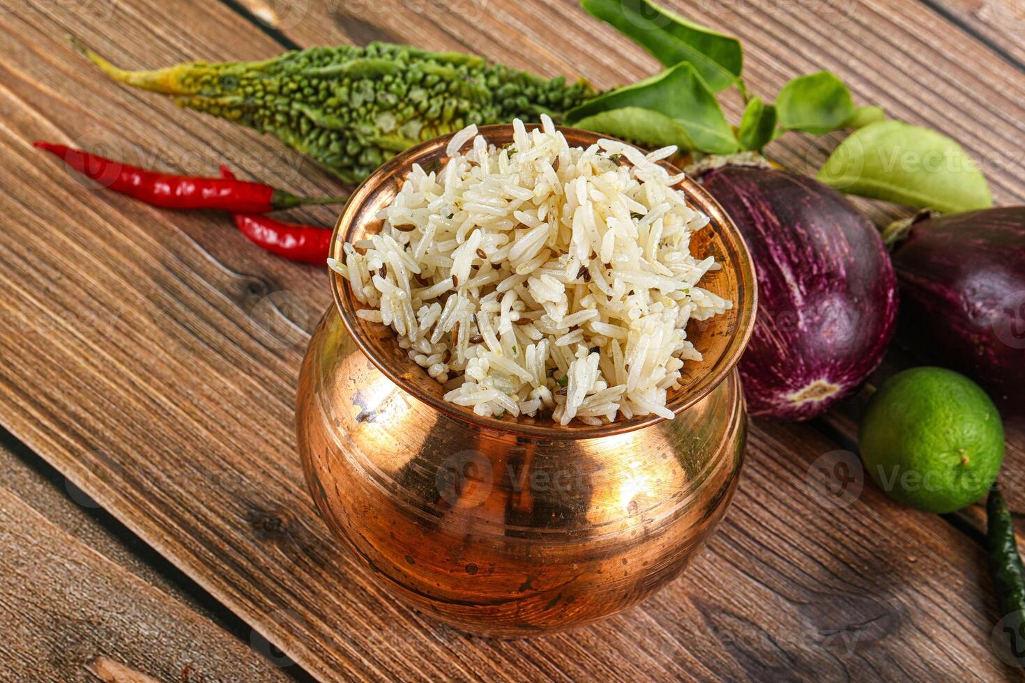 indiano cozinha - Jeera arroz basmati foto