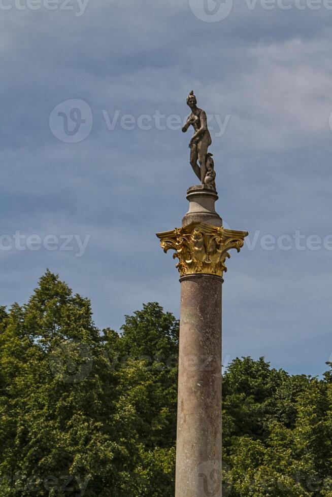 estátua em schloss sans souci. foto