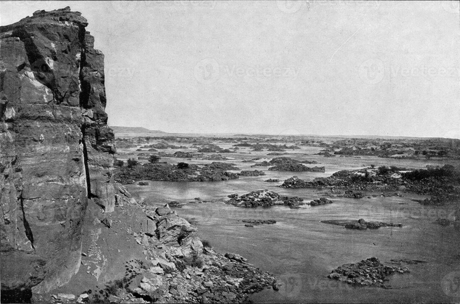 a Nilo dentro a região do a segundo catarata, vintage gravação. foto