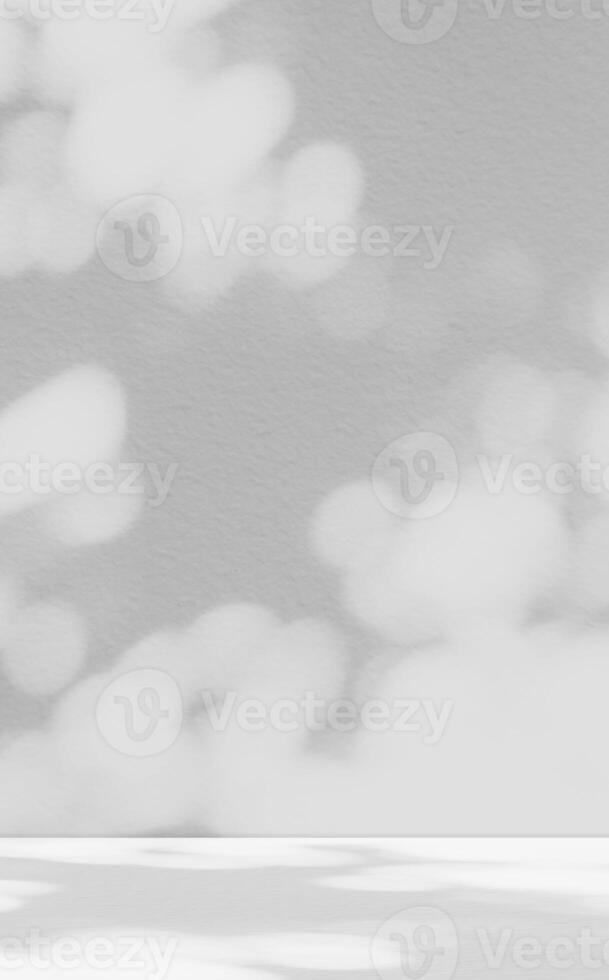 esvaziar branco estúdio fundo com mesa topo, concreto parede textura com luz, sombra em cozinha quarto, cenário fundo Primavera ou verão Cosmético produtos exibição, maquete beleza apresentação. foto