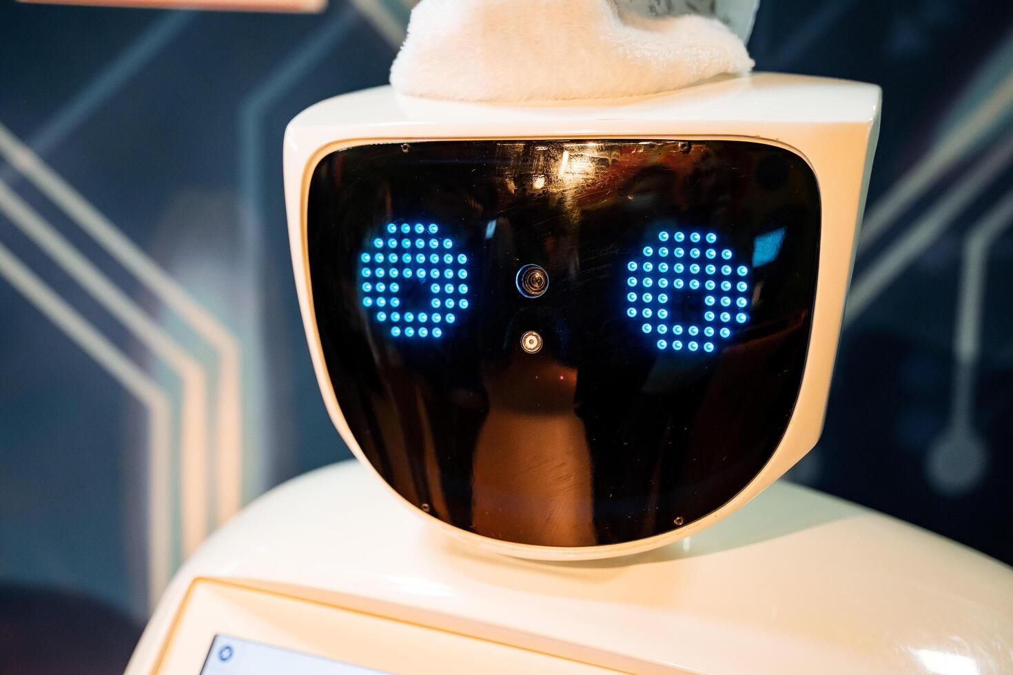 a cabeça do uma robô. artificial inteligência. a robô diz. uma Veja às a máquina. exibição do robôs. foto