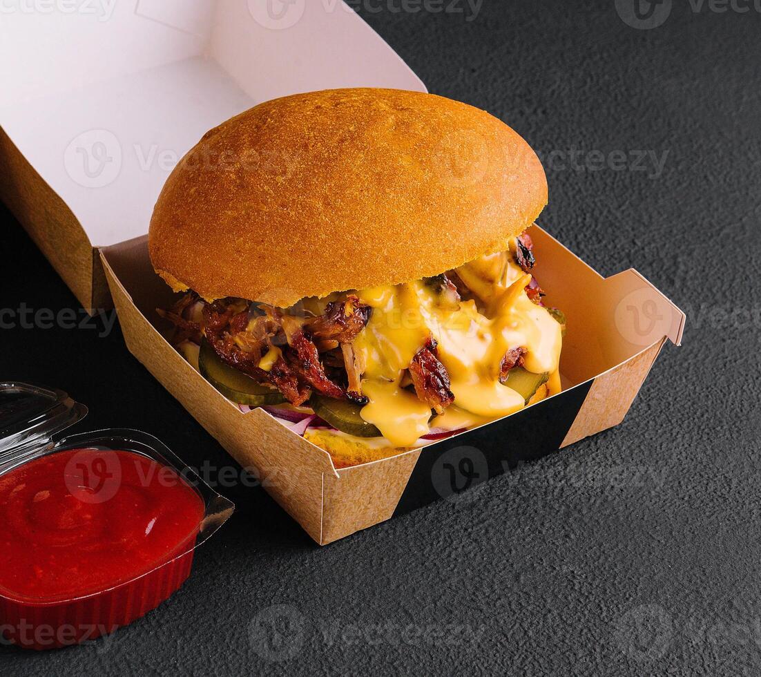 churrasco puxado carne de porco hamburguer topo Visão foto