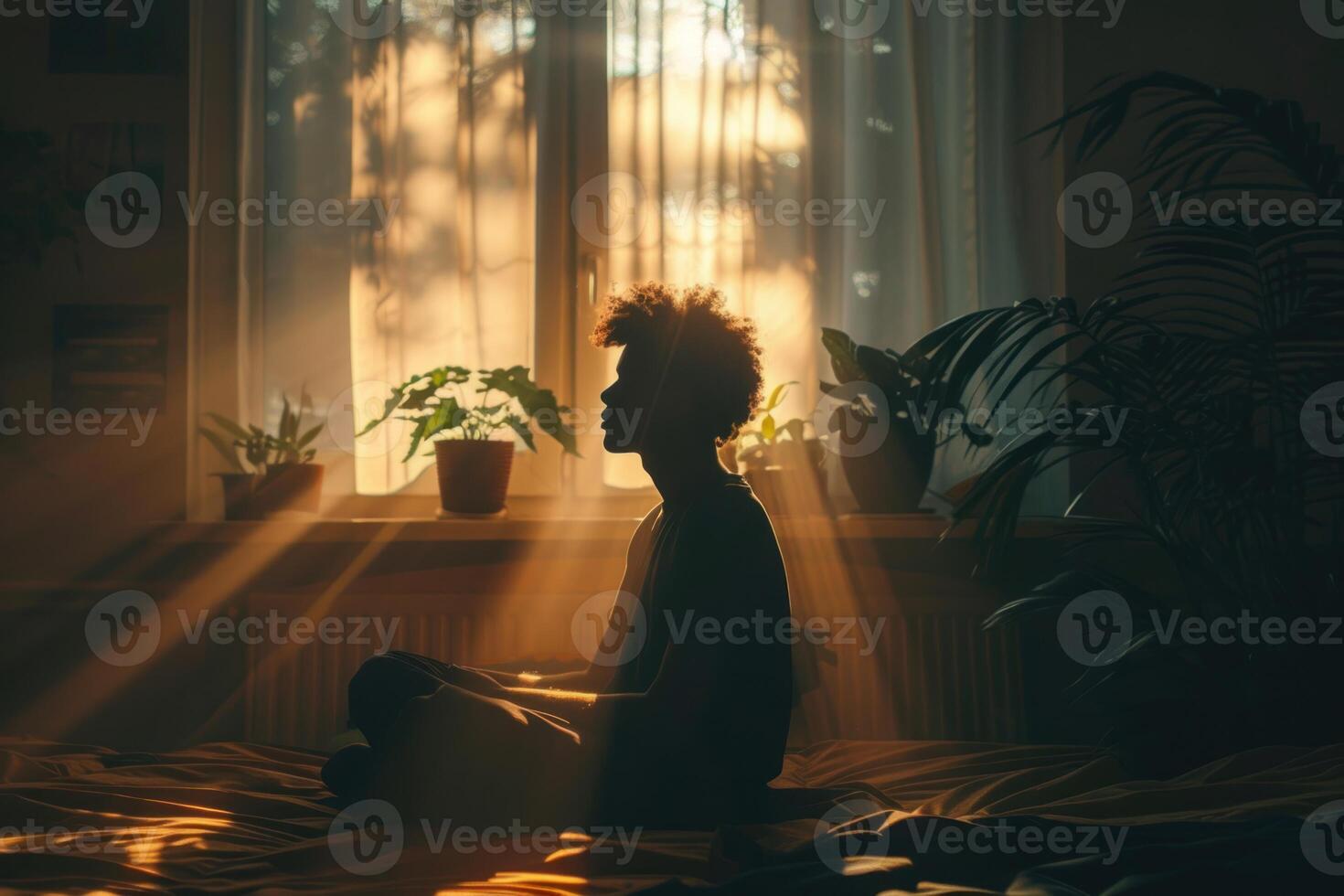 ai gerado depressão homem Infelizmente e sério ter problemas mental saúde. senta dentro contemplação de uma janela, com a pôr do sol fundição uma caloroso brilho dentro a sala. depressivo saúde conceito. foto