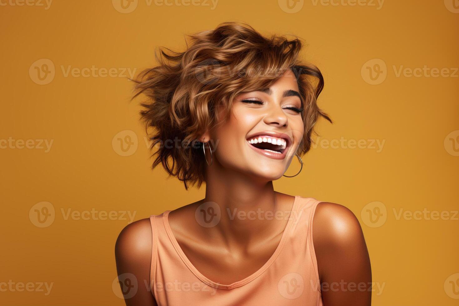 ai gerado positivo rindo à moda mulher com à moda curto Penteado, feliz lindo modelo foto