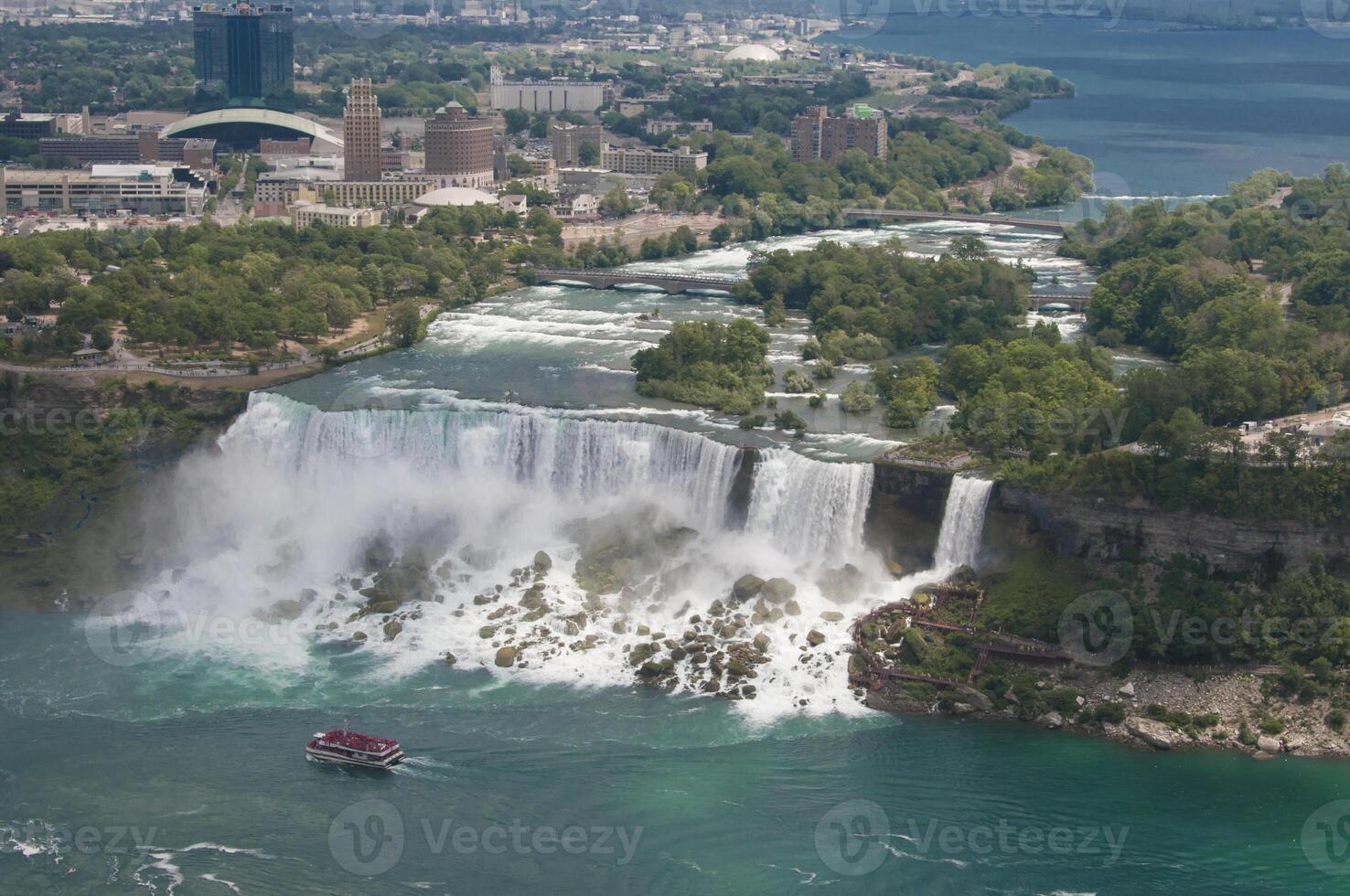 Visão do Niágara cai dentro Canadá foto