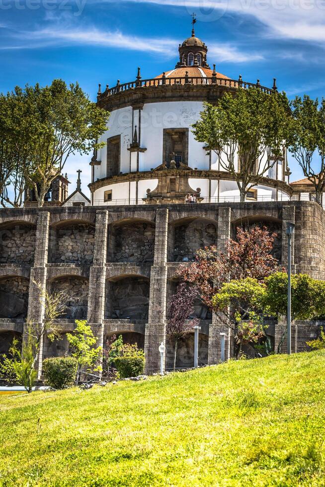 mosteiro da serra Faz pilar dentro vila nova de gaia, Portugal. foto