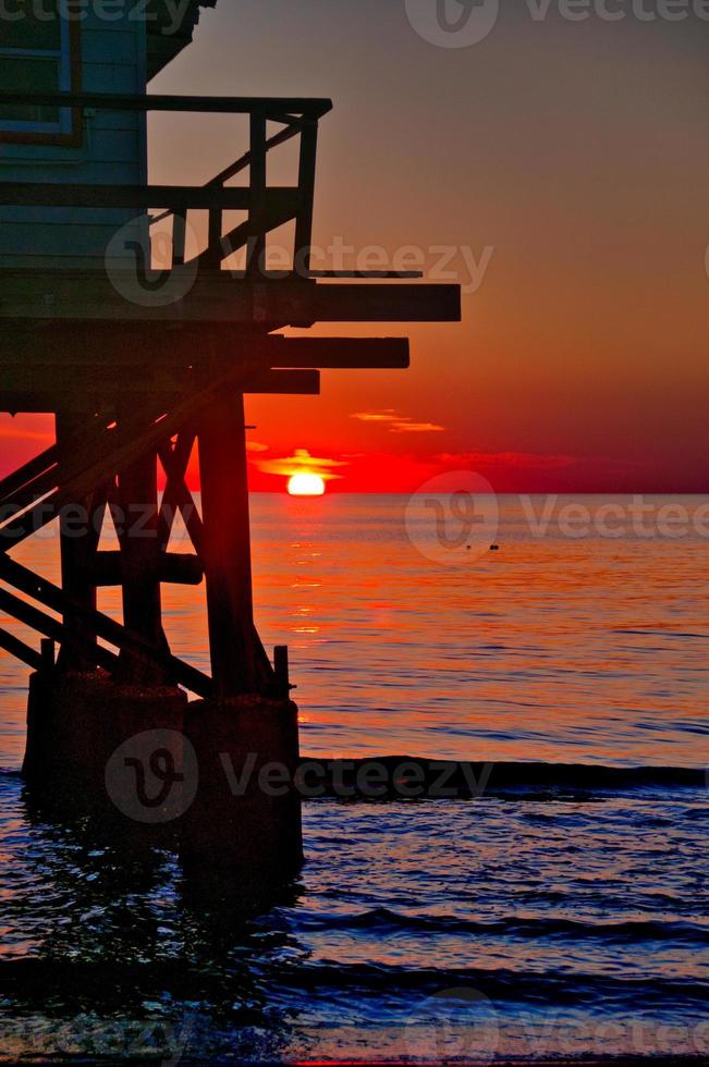 pôr do sol no golfo foto