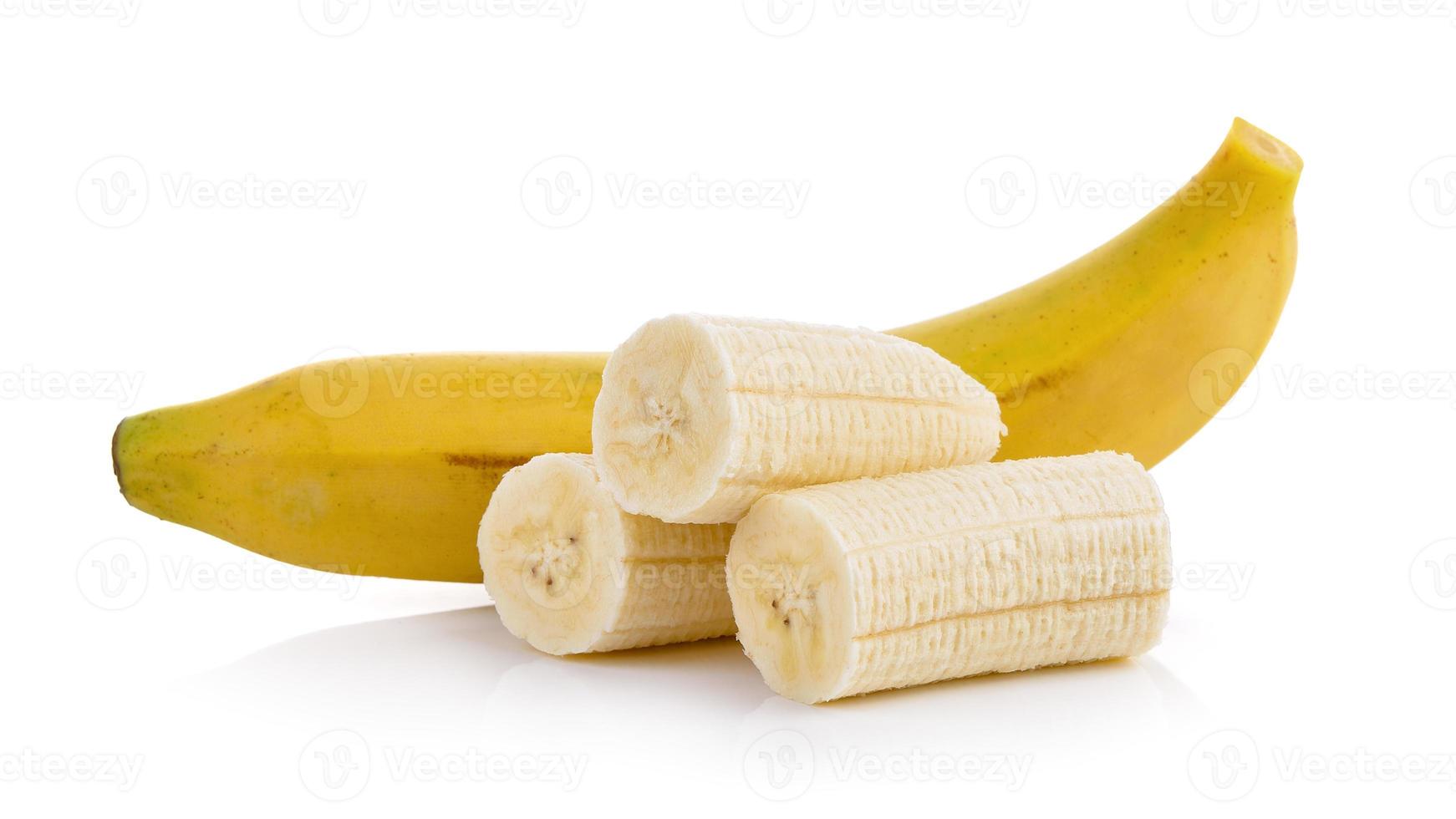 banana em fundo branco foto