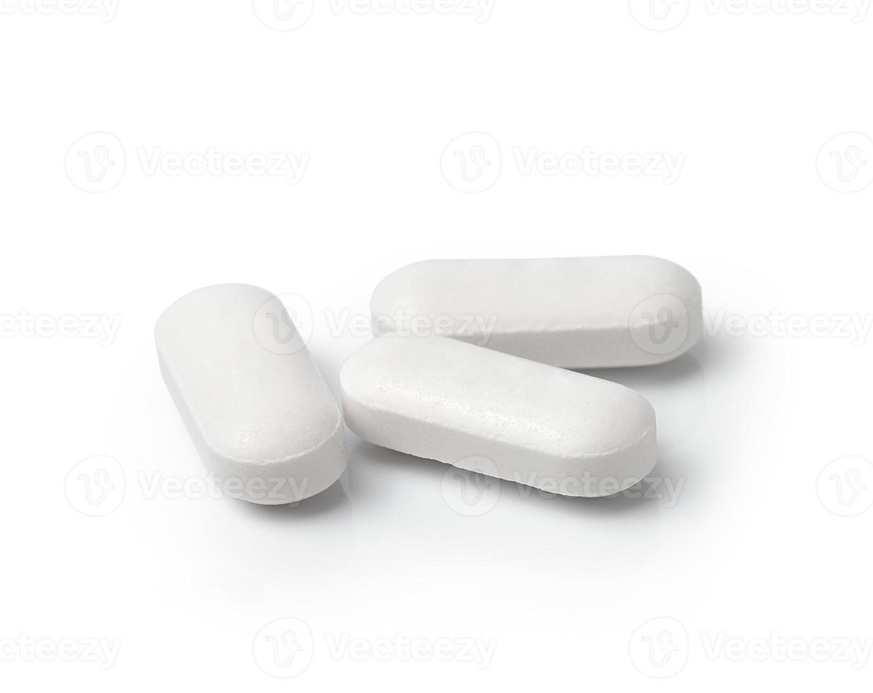 comprimido comprimido isolado no fundo branco foto