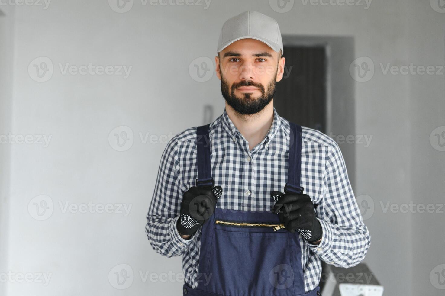 positivo masculino reparador às casa foto