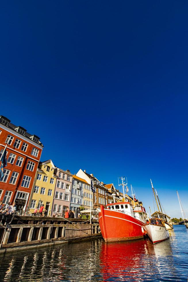 copenhagen, dinamarca, 13 de junho de 2018 - detalhe de nyhavn em copenhagen, dinamarca. nyhavn é uma zona portuária e de entretenimento do século 17 em copenhague. foto