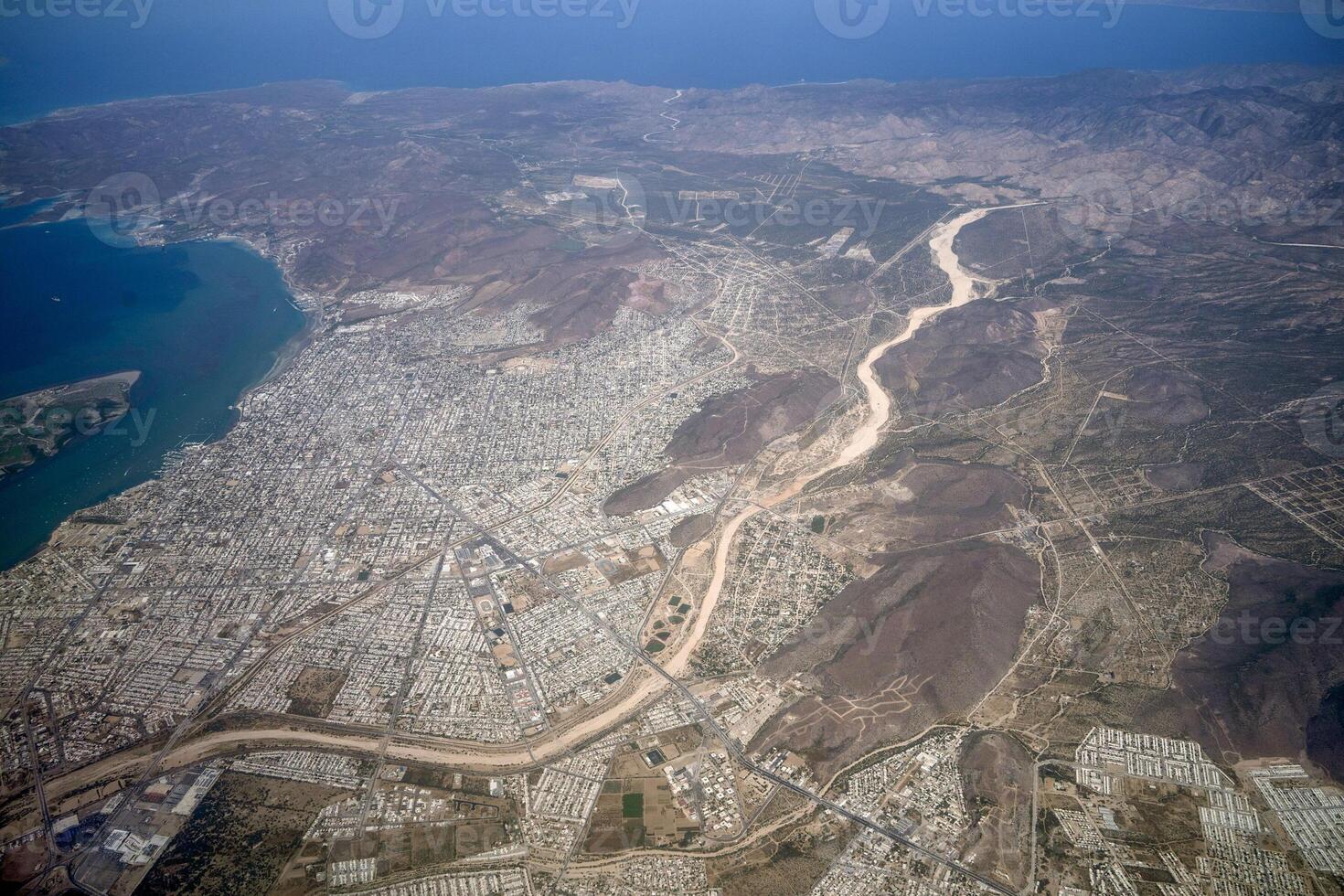 la paz Baja Califórnia sur aéreo Visão a partir de aeronave foto