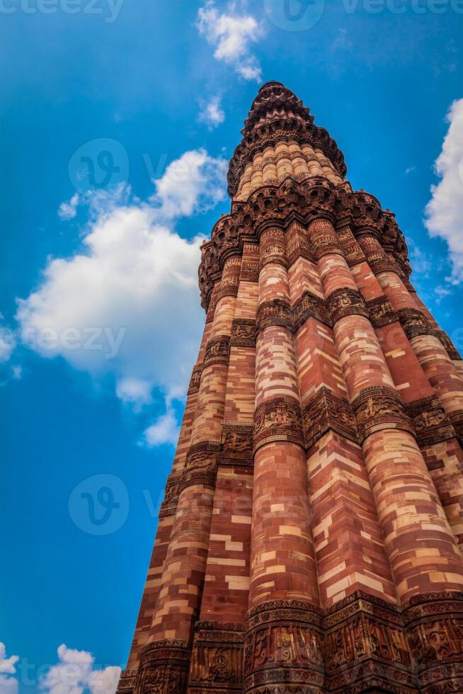 qutub minar dentro Délhi, Índia foto
