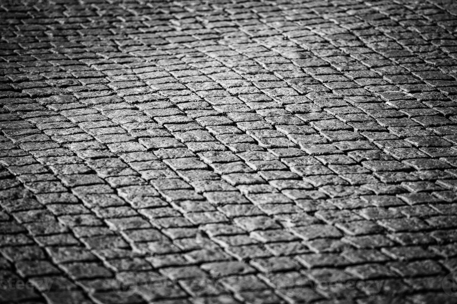pedra blocos dentro a passarela -padronizado pavimentação azulejos foto