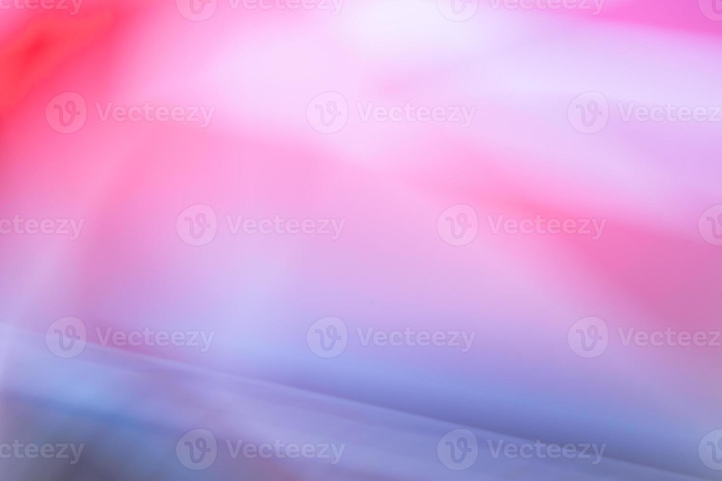 gradiente abstrato vermelho lilás azul. fundo festivo foto