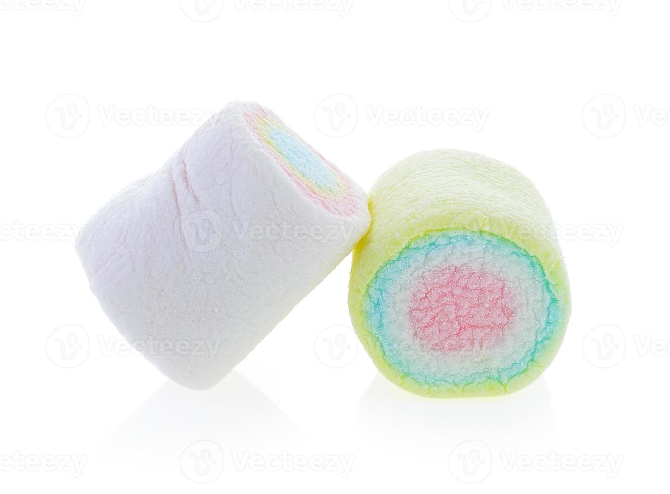 marshmallows isolados no fundo branco foto