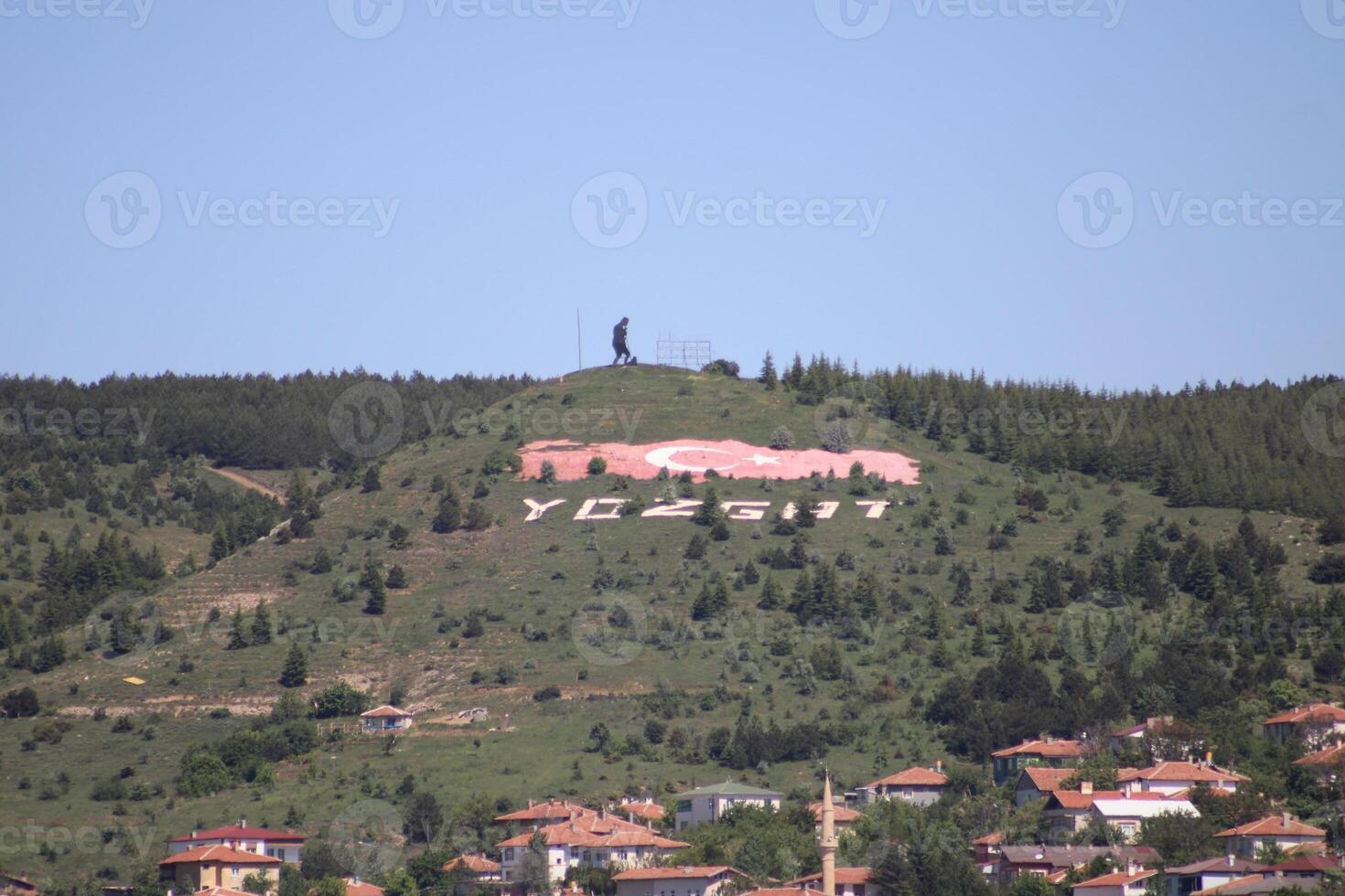 pássaro olho Visão do yozgat cidade. yozgat província, Peru foto