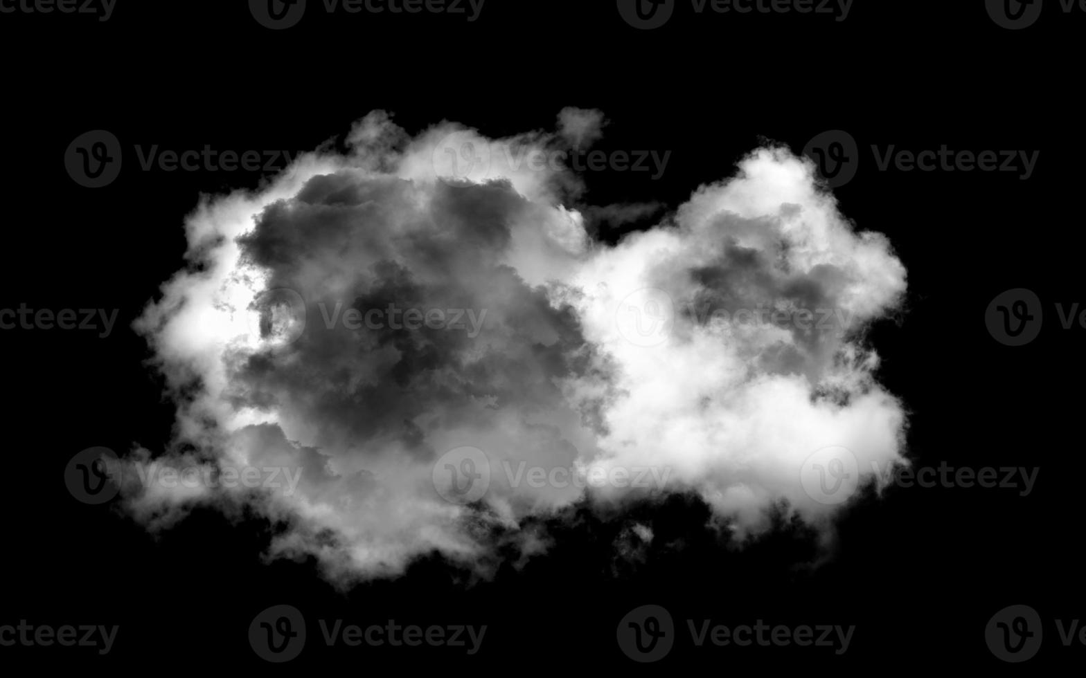 nuvens em fundo preto foto