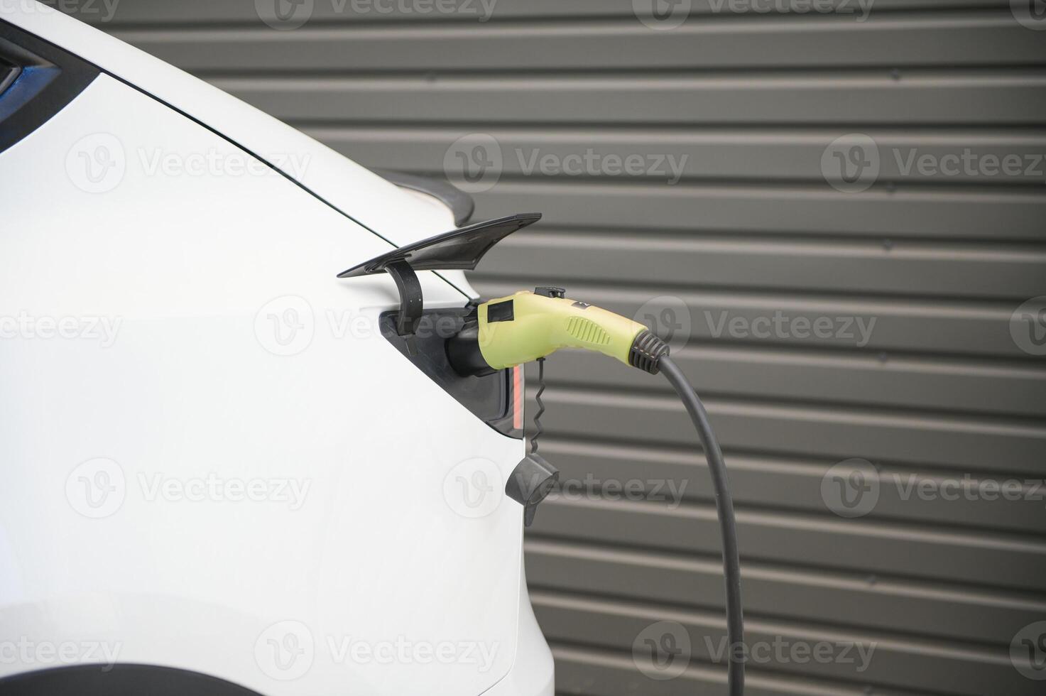 ev cobrando estação para elétrico carro dentro conceito do verde energia e eco poder produzido a partir de sustentável fonte para fornecem para carregador estação dentro ordem para reduzir co2 emissão foto