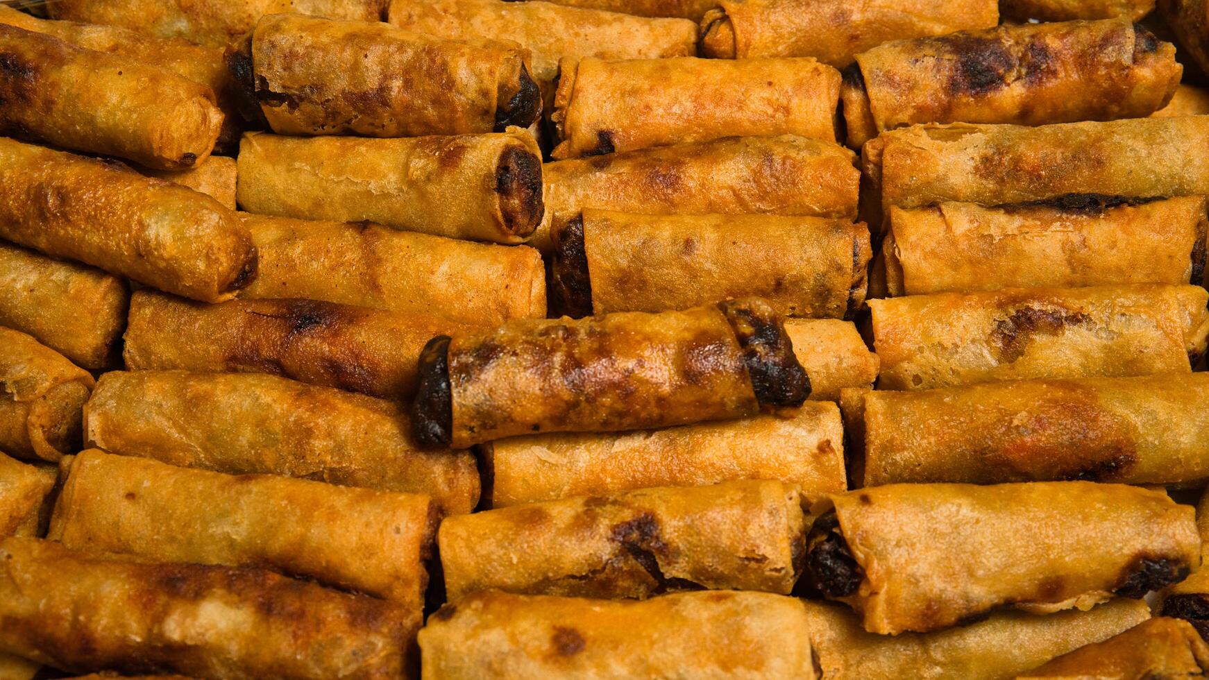 lumpiang Xangai prato foto