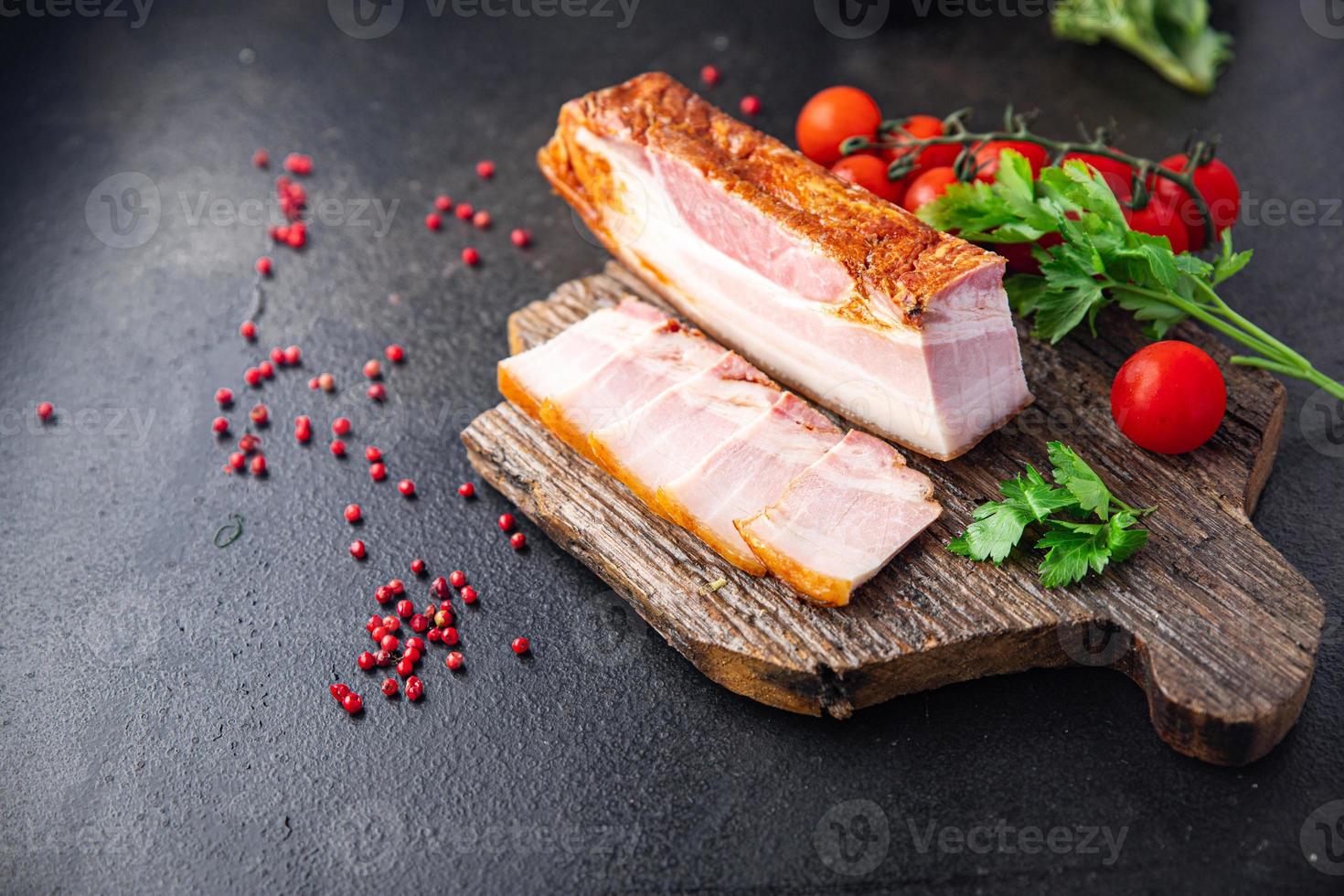fatia de bacon banha defumada refeição gordura de porco foto