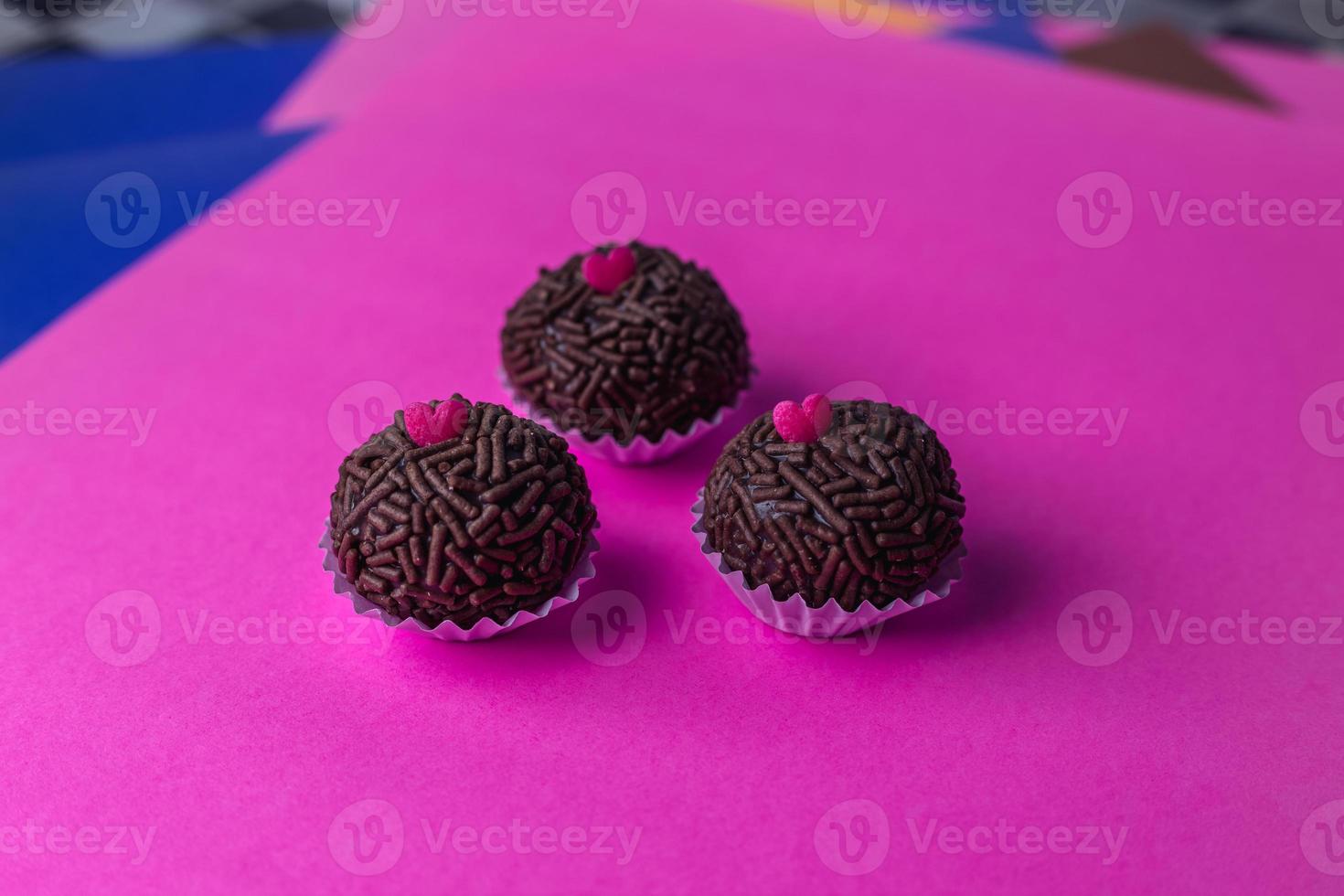 brigadeiro de chocolate tradicional foto