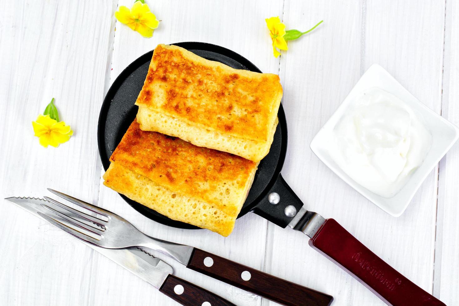 panquecas com cerejas foto