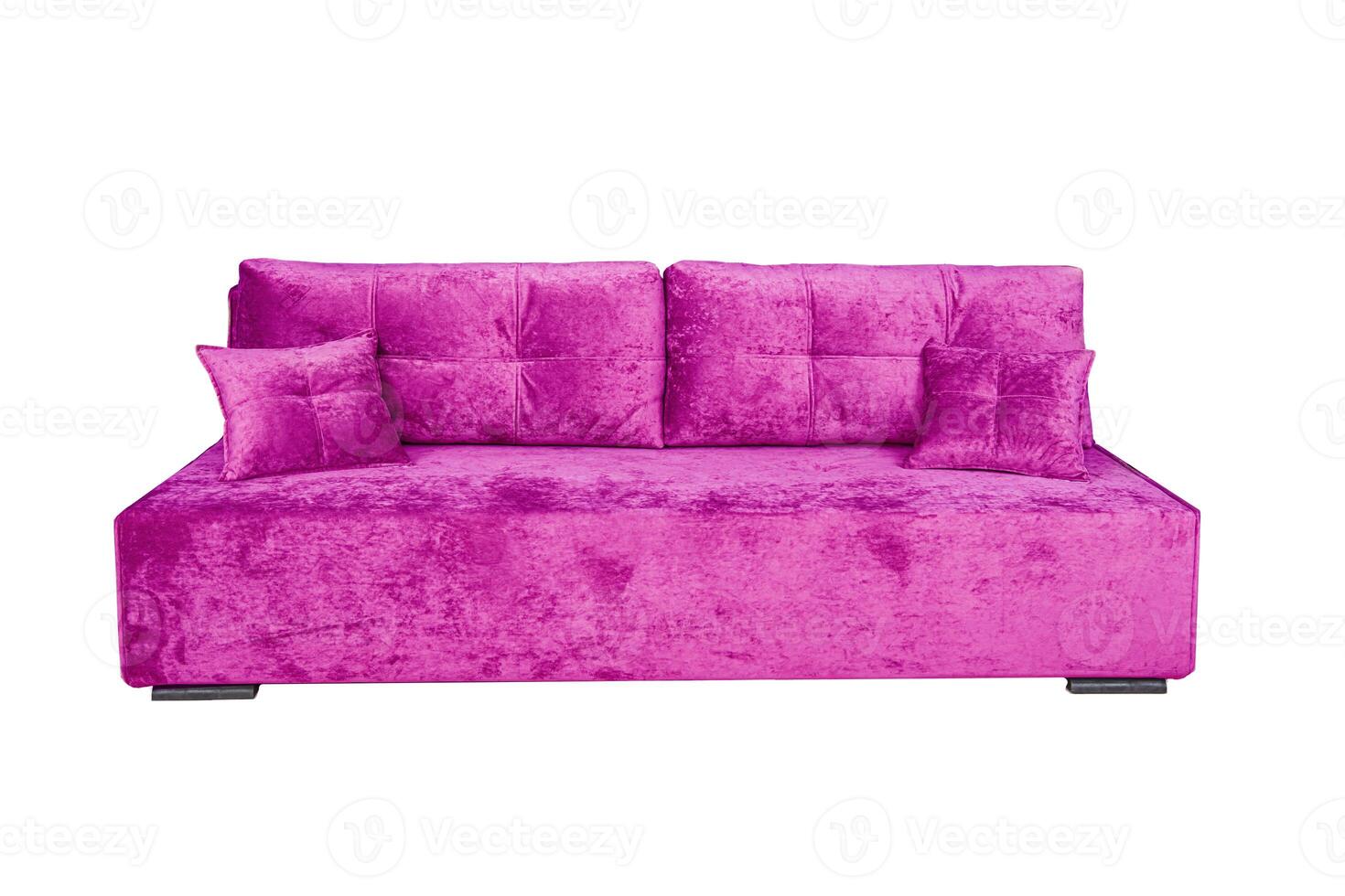 Rosa sofá com veludo tecido almofadas isolado em uma branco fundo. acolchoado mobiliário. foto
