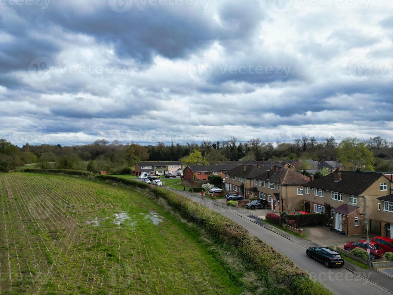 aéreo Visão do central denham verde Londres cidade do Inglaterra Unidos reino. abril 3º, 2024 foto