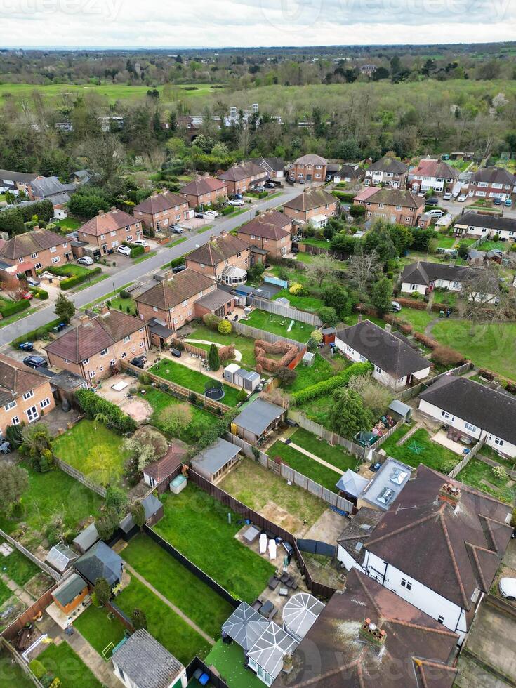 aéreo Visão do central denham verde Londres cidade do Inglaterra Unidos reino. abril 3º, 2024 foto