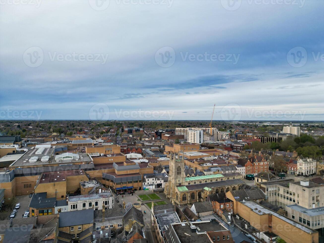 Alto ângulo Visão do central peterborough cidade do Inglaterra Unidos reino. abril 11º, 2024 foto