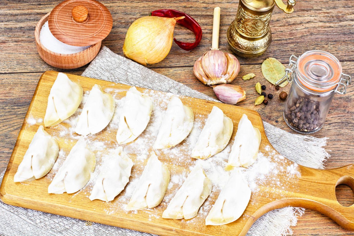 bolinhos caseiros, pelmeni russo foto