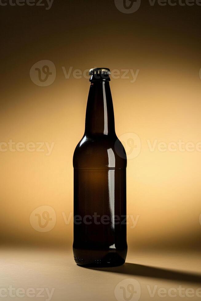 minimalista Projeto do uma solteiro Cerveja garrafa silhueta contra uma sólido cor fundo, lustroso e moderno foto