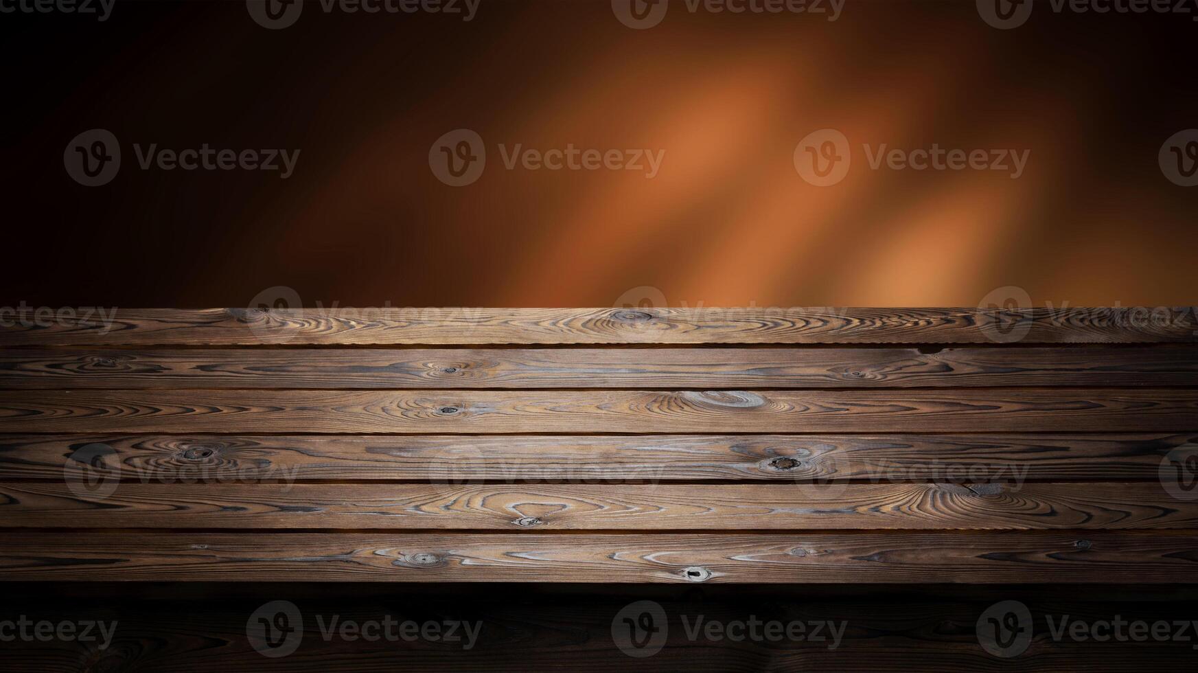 Sombrio de madeira fundo, mesa para produtos, velho de madeira perspectiva interior foto
