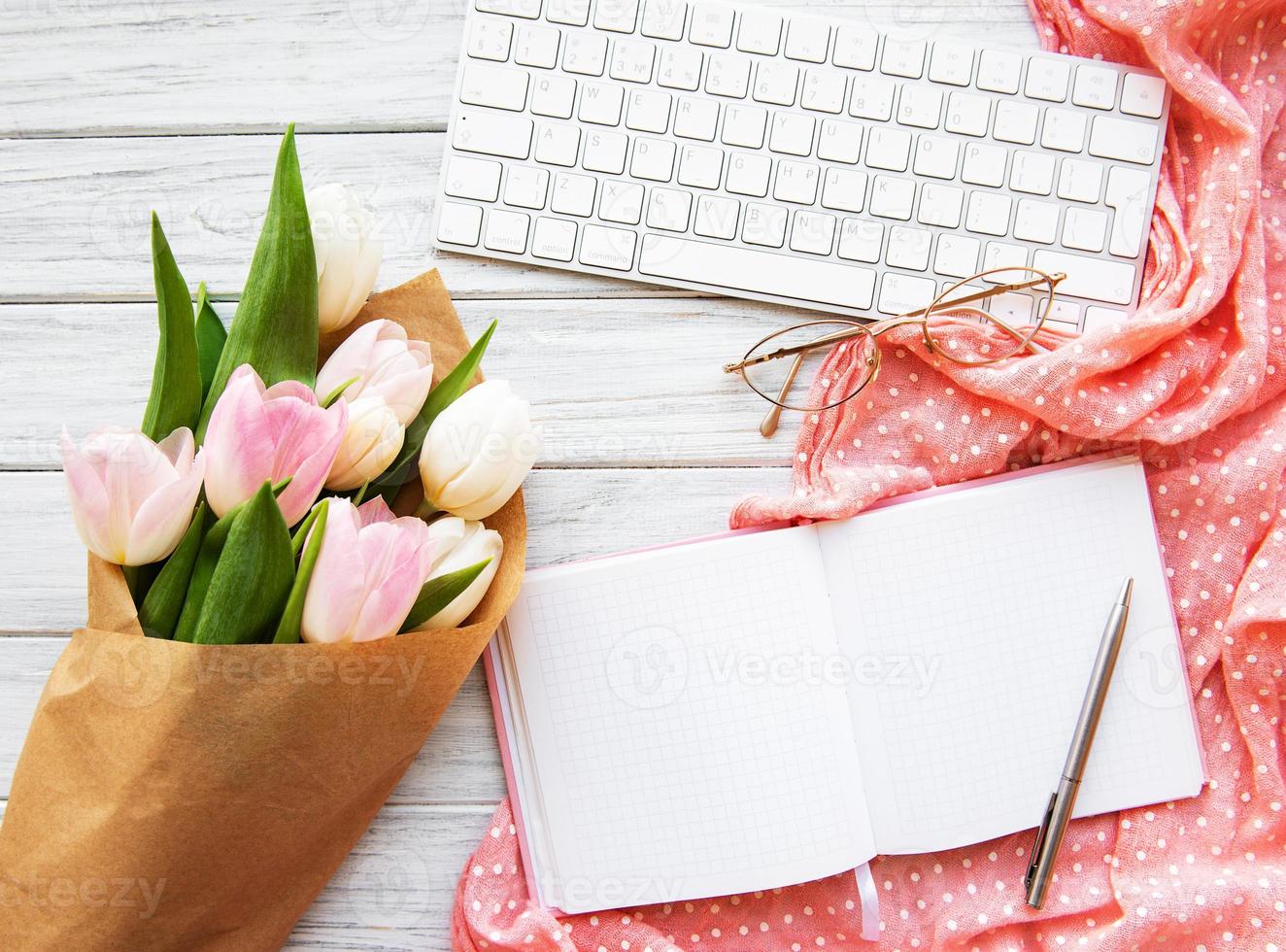 blogger ou espaço de trabalho freelancer foto