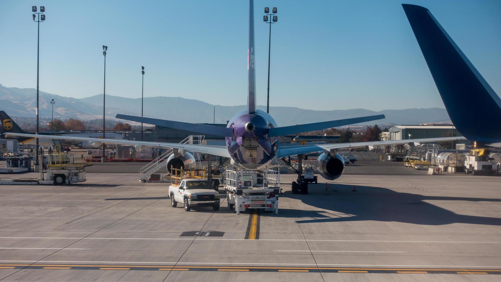 reno, nevada, 2021 - aeroporto durante o dia foto