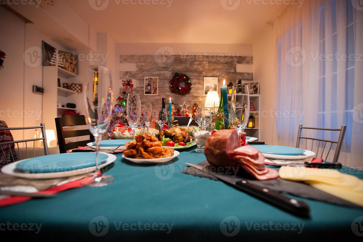 frango assado para festa de natal em família foto