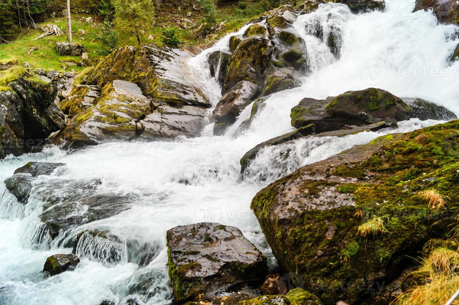 Storfossen waterfall em geiranger noruega foto