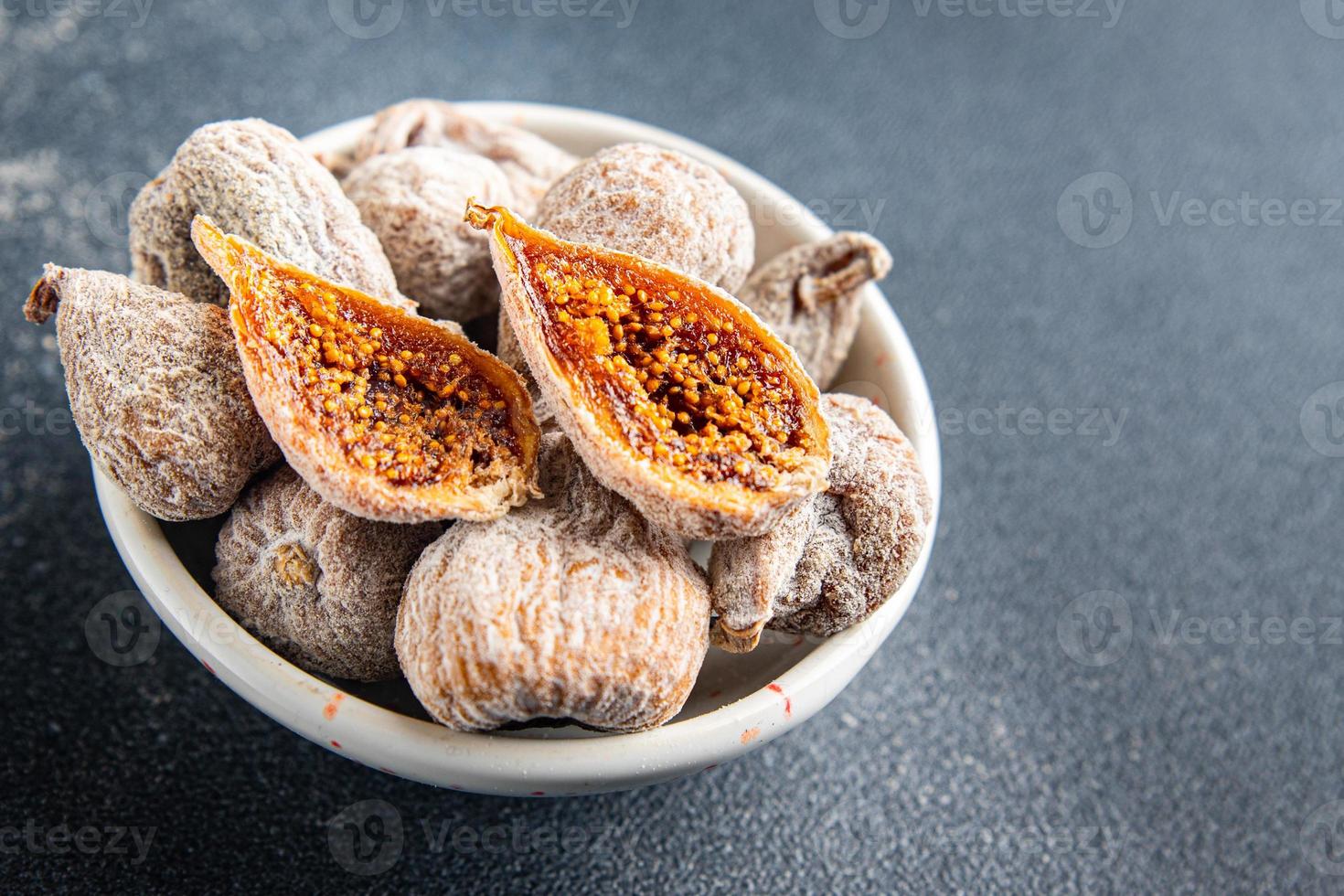 figos frutas secas, doces naturais, farinha seca salgadinho foto