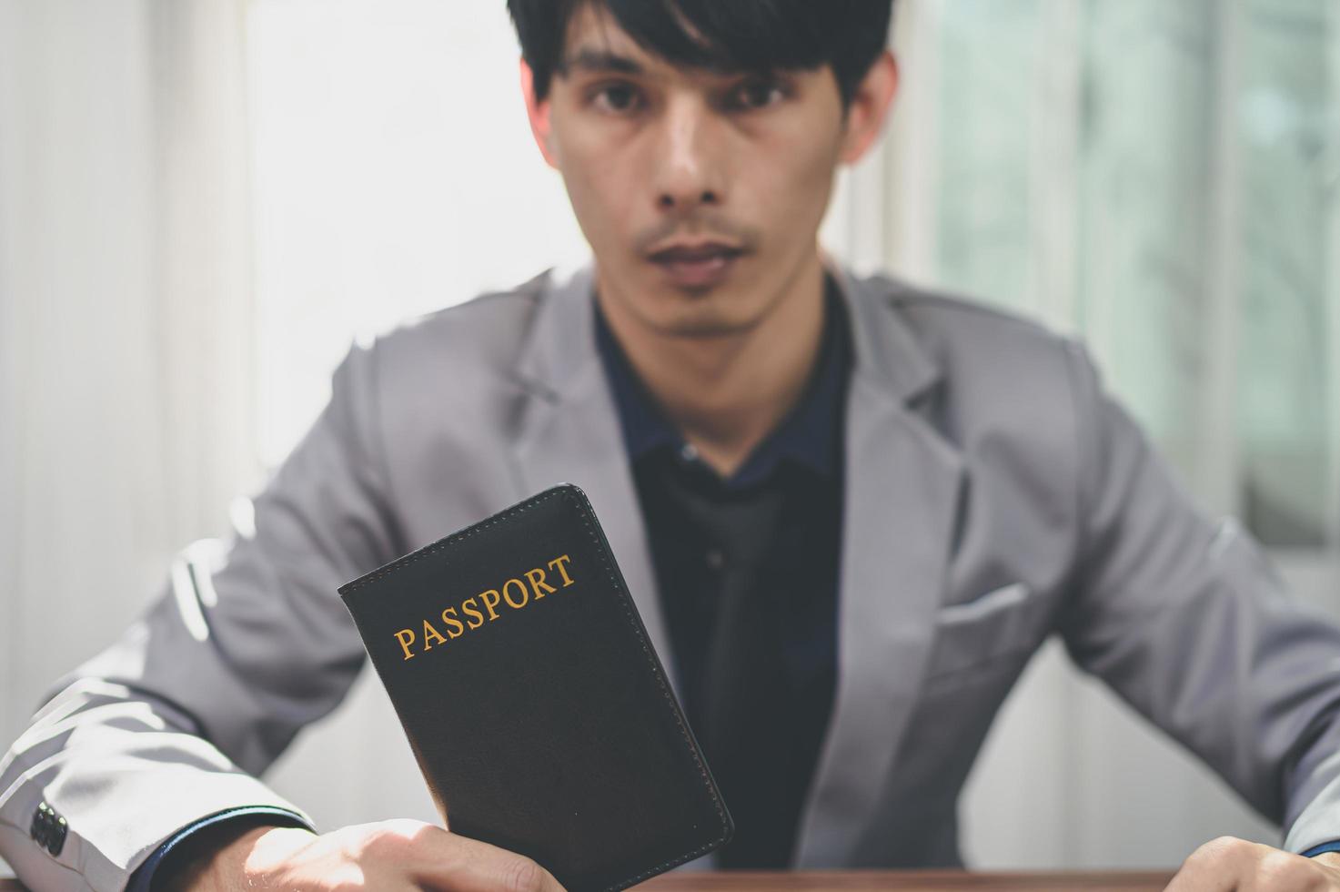 passaporte, documentos, viagem ao exterior foto
