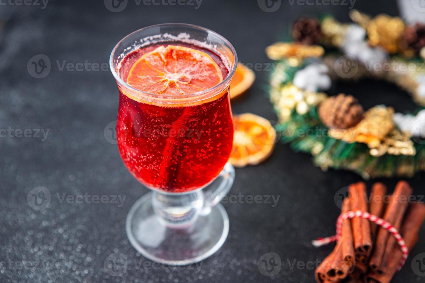 vinho quente espumante feriado coquetel de natal grogue vinho especiarias bebida de ano novo foto