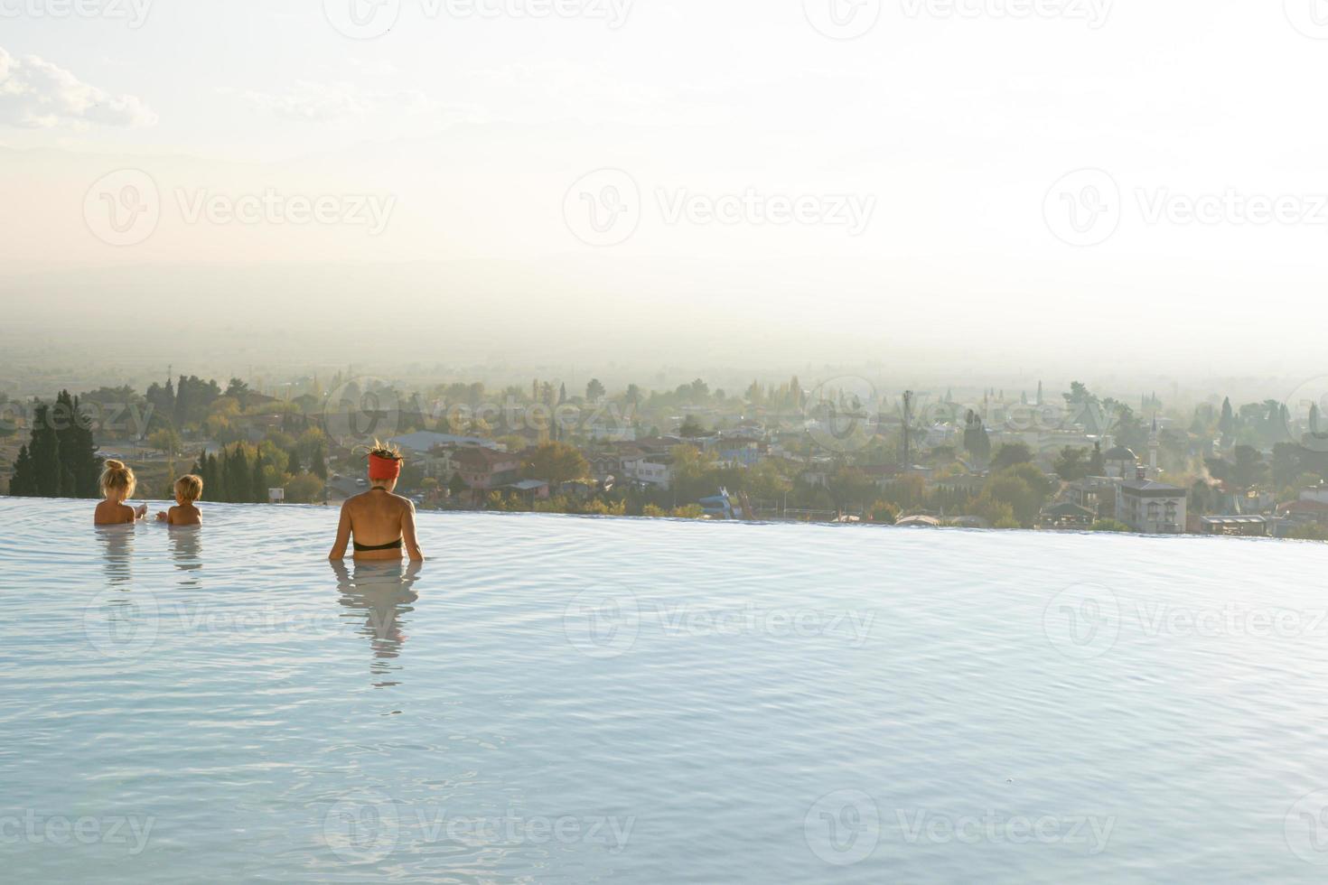 família em Pamukkale foto