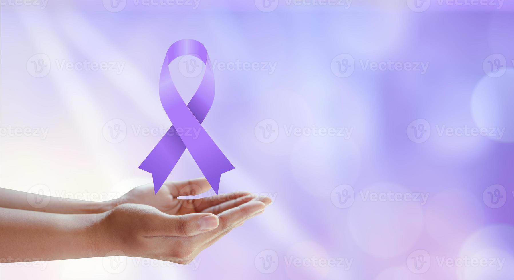 dia mundial do câncer e o conceito de campanha de caridade médica. foto