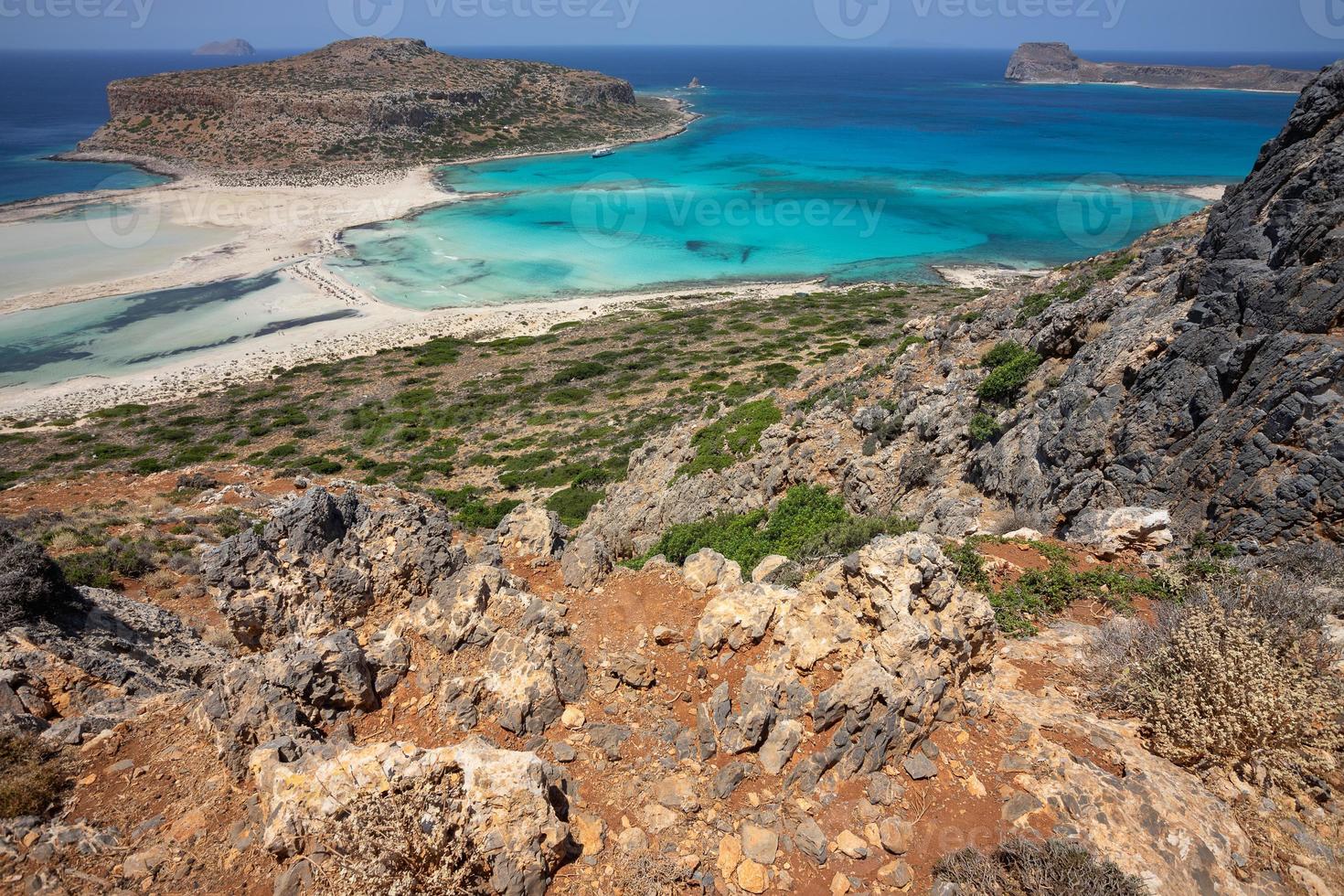 praia na lagoa de balos, no lado oeste da ilha de creta, na grécia. foto